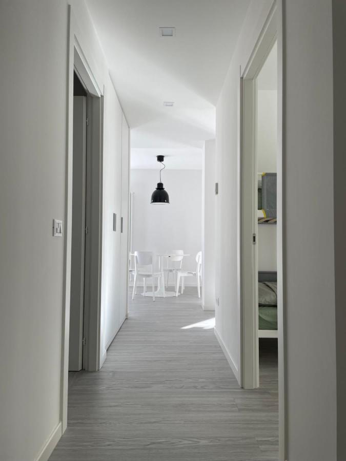 Domus Fersina Apartment เตรนโต ภายนอก รูปภาพ