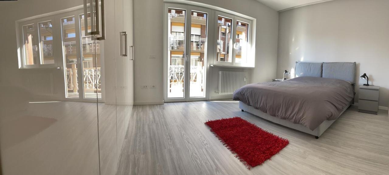 Domus Fersina Apartment เตรนโต ภายนอก รูปภาพ